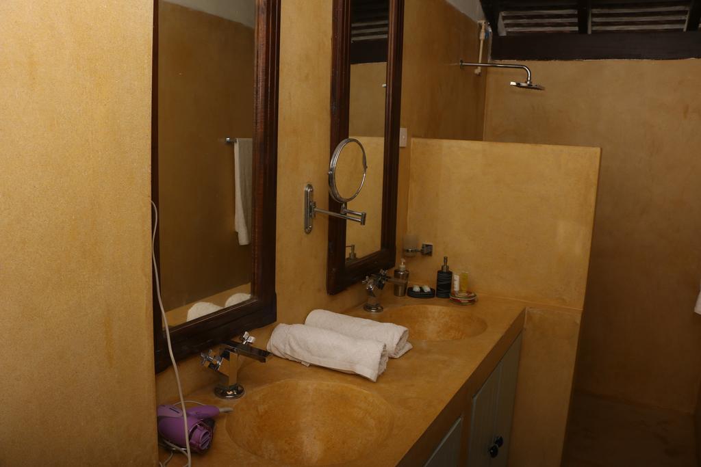 Khalid'S Guest House Galle Zimmer foto